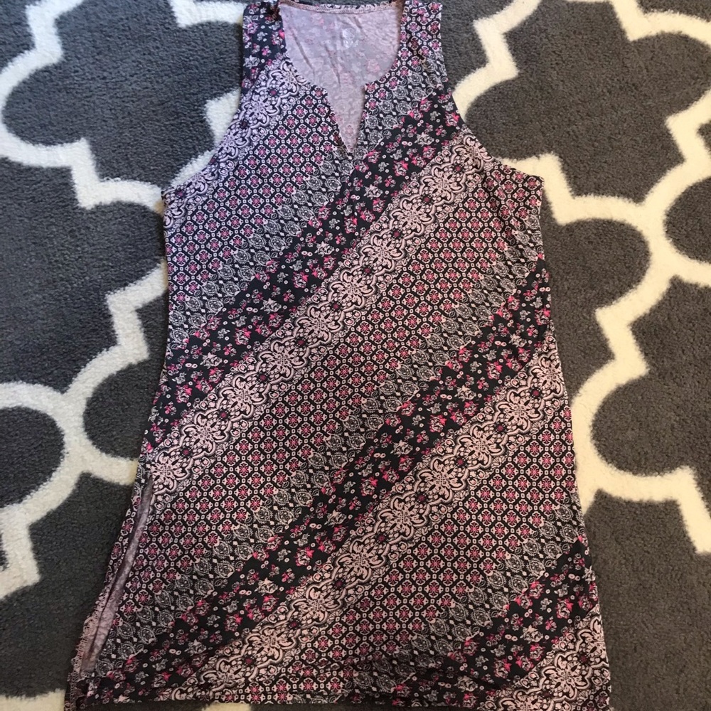 GAIAM TANK